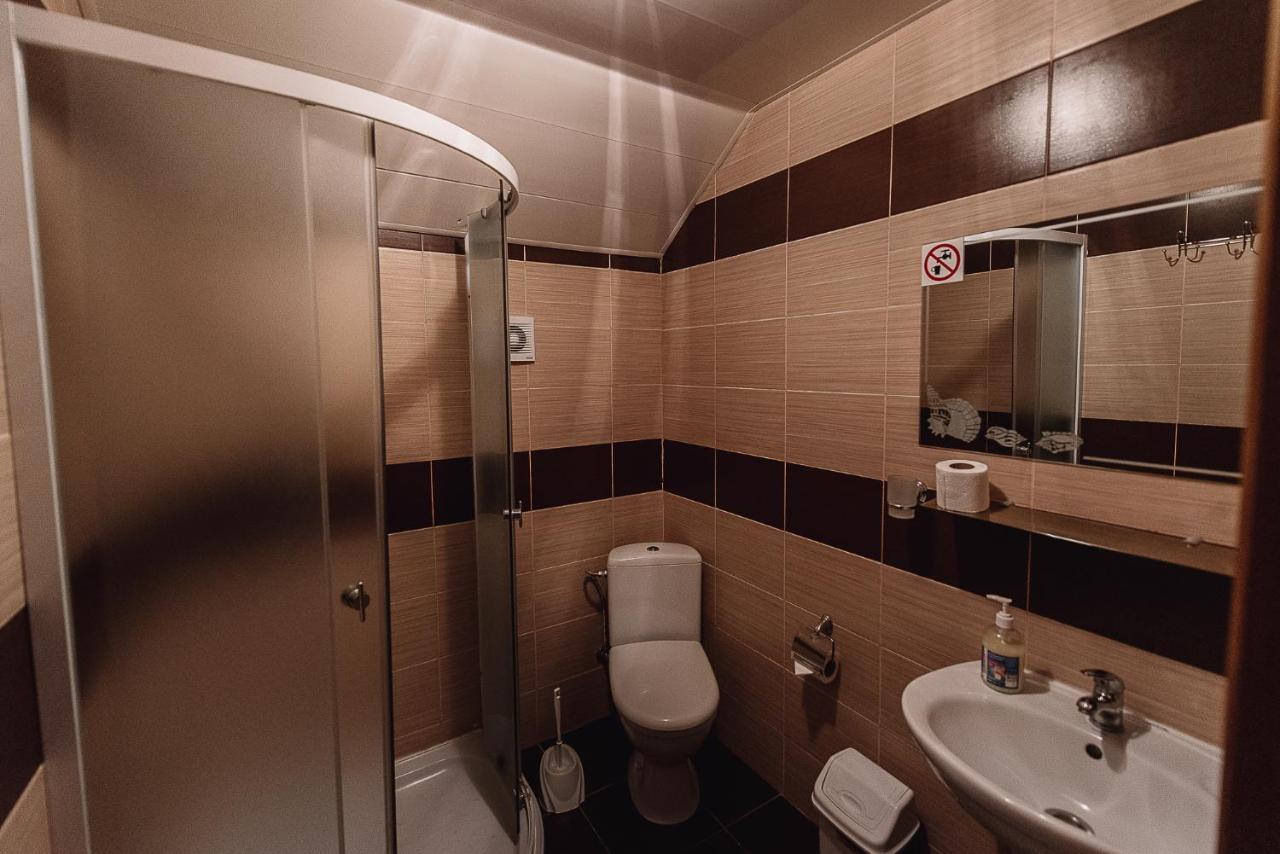 Hotel Toga Yablunytsya Esterno foto