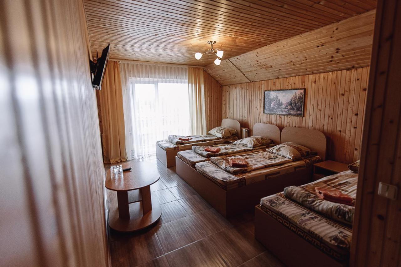 Hotel Toga Yablunytsya Esterno foto