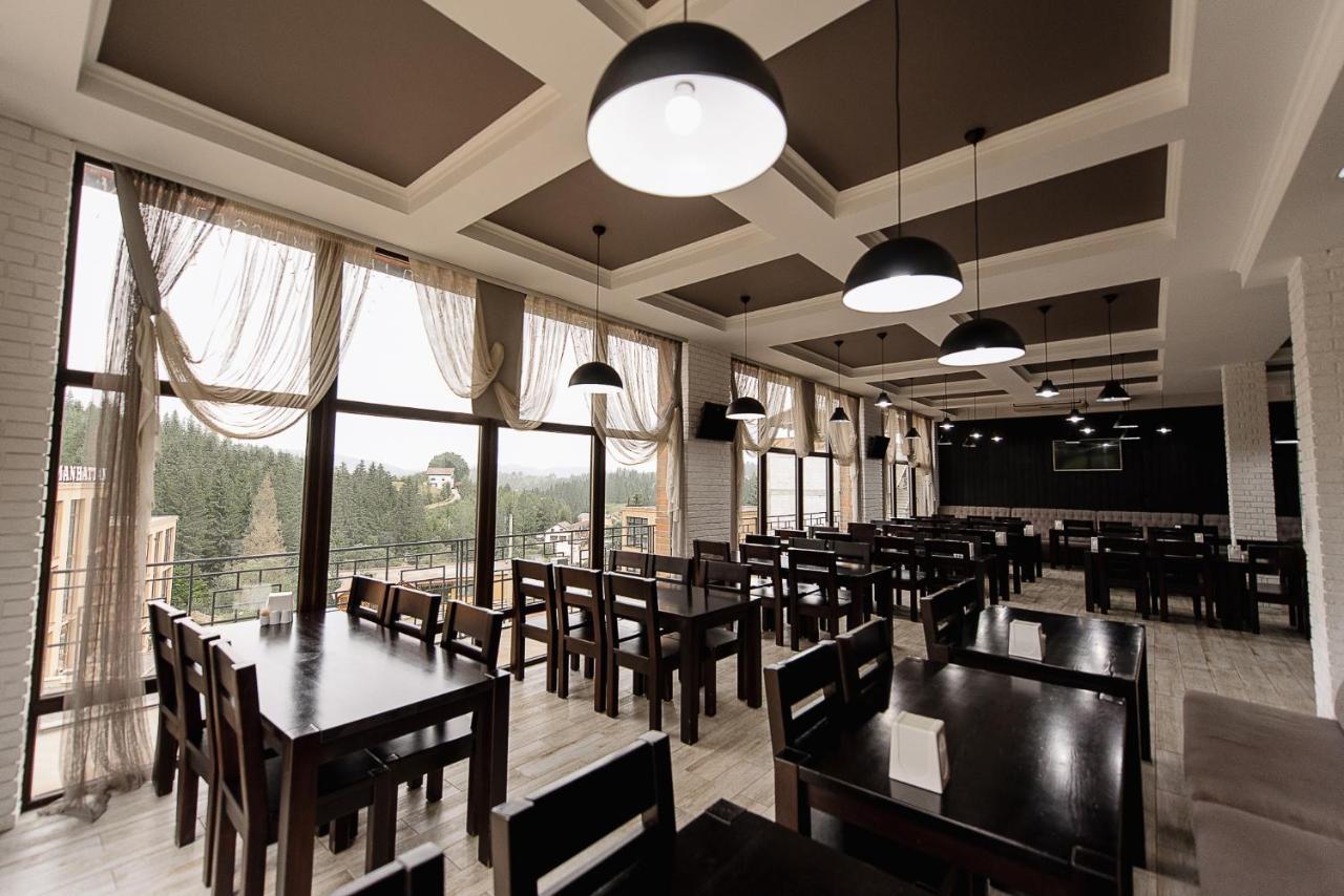 Hotel Toga Yablunytsya Esterno foto