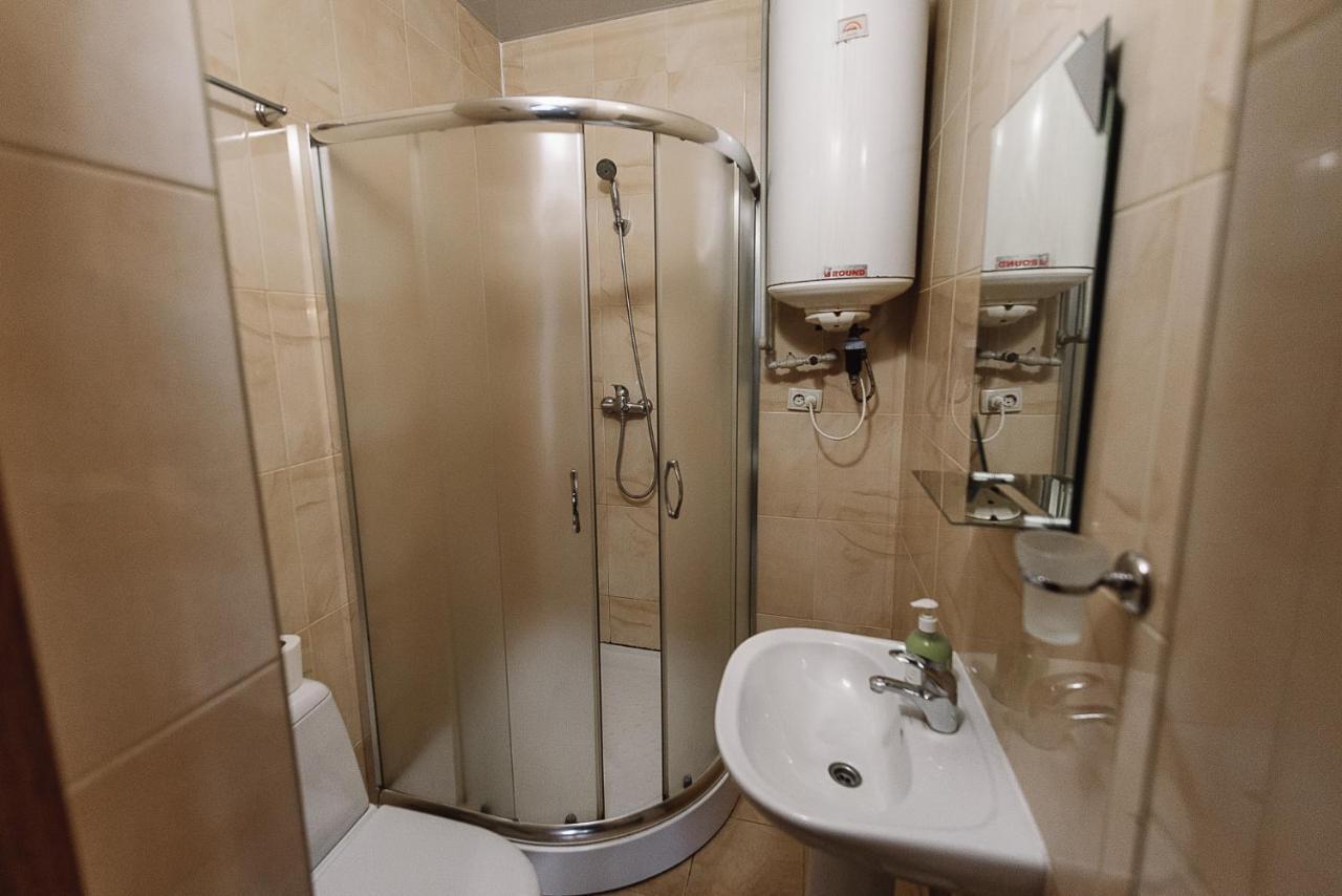 Hotel Toga Yablunytsya Esterno foto