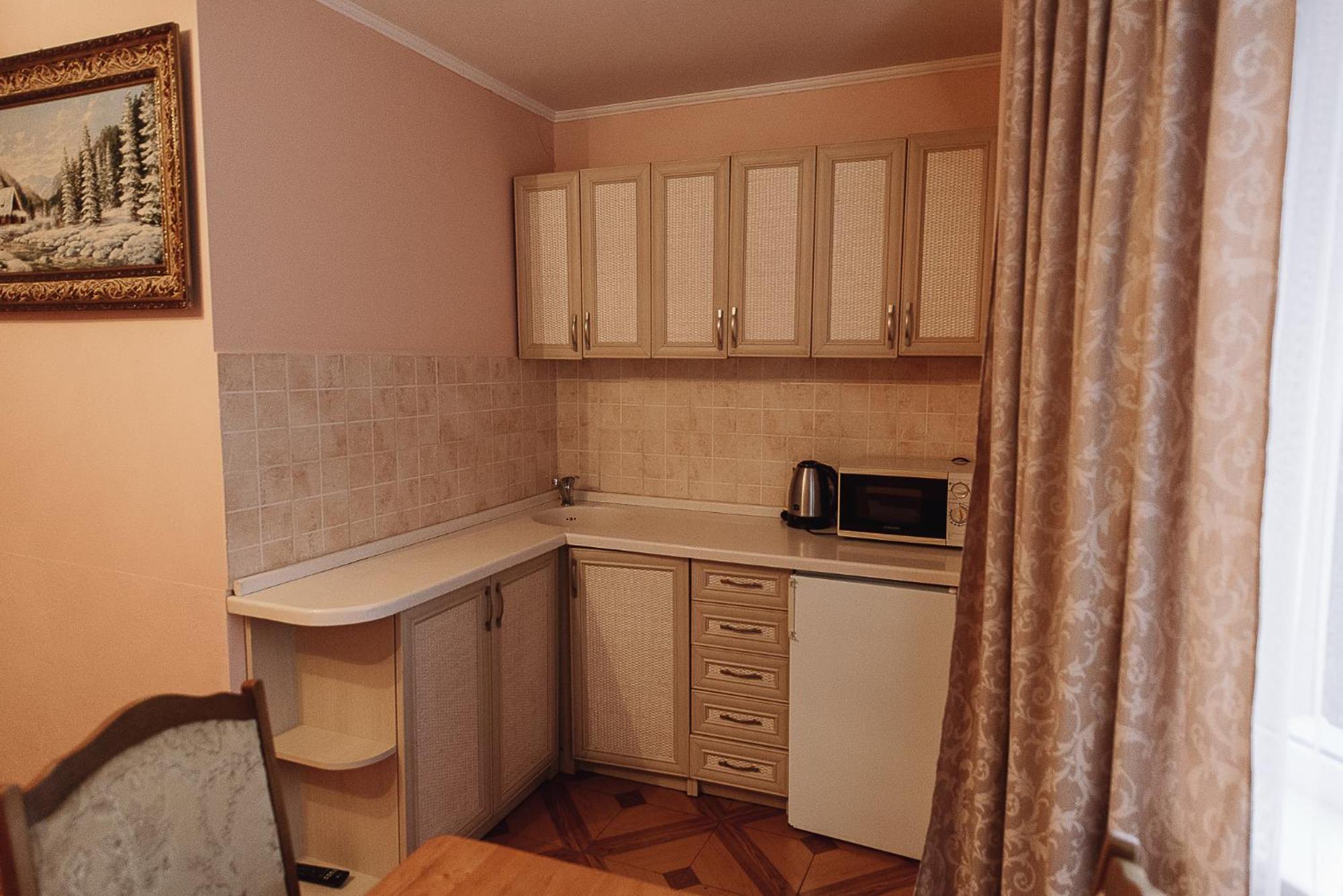 Hotel Toga Yablunytsya Esterno foto